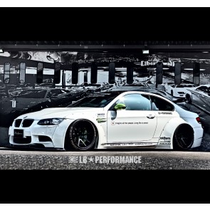 Liberty Walk Body Kit BMW M3 E92